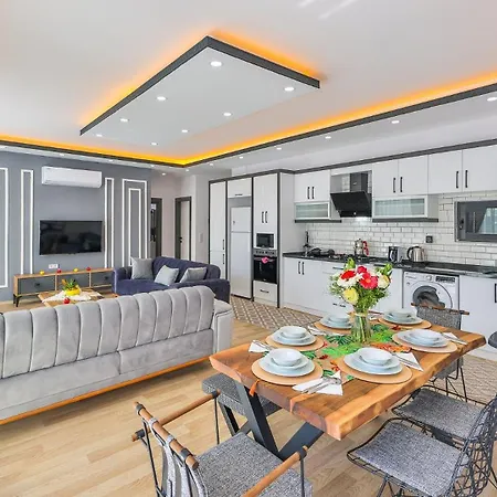 ヴィラ 3 Bedroom Luxury In Hacioglan Village *