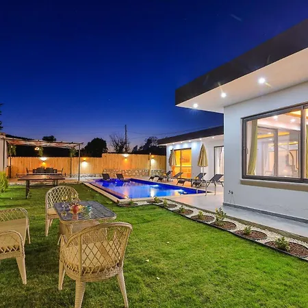 Hacioglan Village 3 Bedroom 8089 *